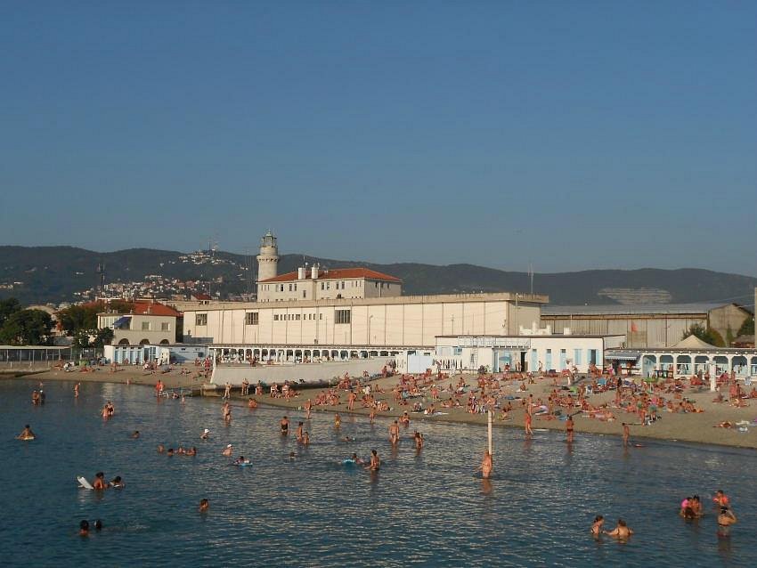 La Lanterna beach Trieszt